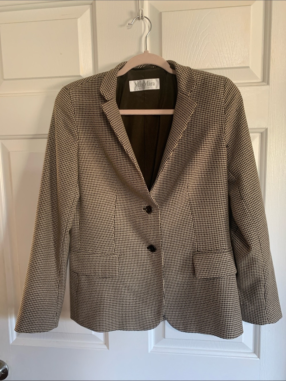 Coat - Picture 3 of 7